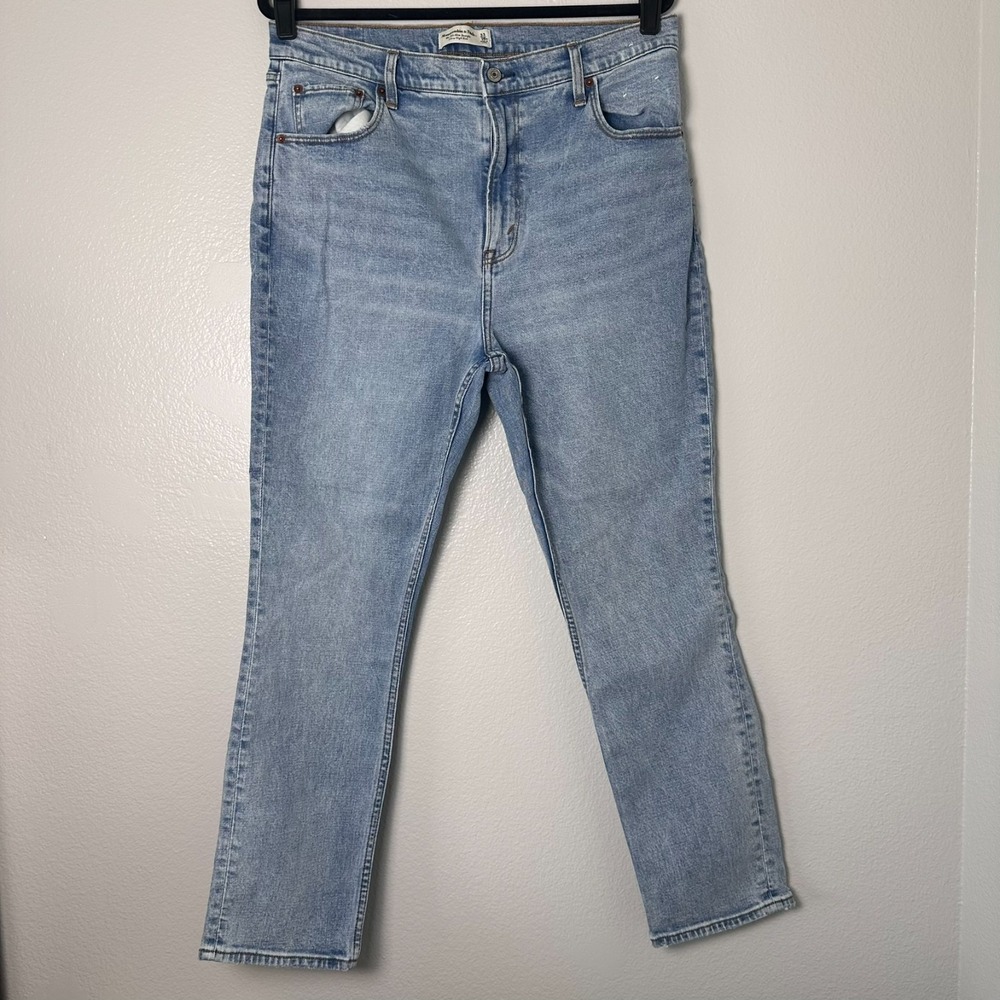 Abercrombie & Fitch Size 33/16S Womens Jeans 90s Slim Straight Ultra High Rise‎